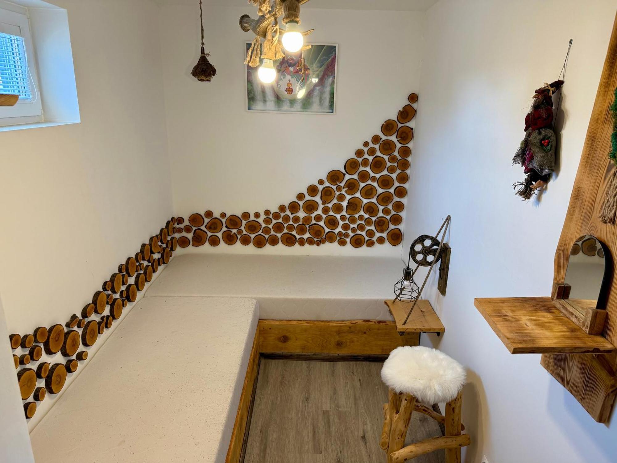 מיכלובצ'ה Apartmany Apollo מראה חיצוני תמונה