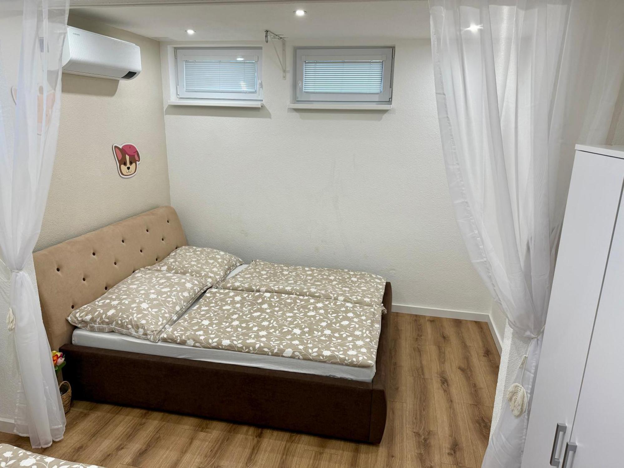 מיכלובצ'ה Apartmany Apollo מראה חיצוני תמונה